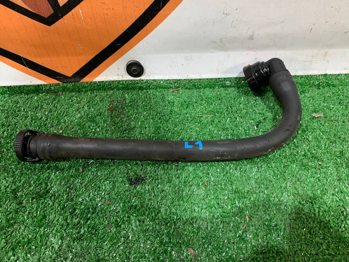 LR022508 Engine ventilation hose Range Rover Evoque L538 (2012-2018) used
